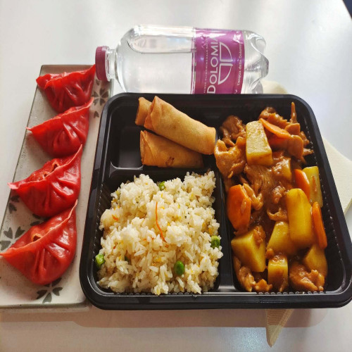 Menù 1 Pollo al curry con  patate