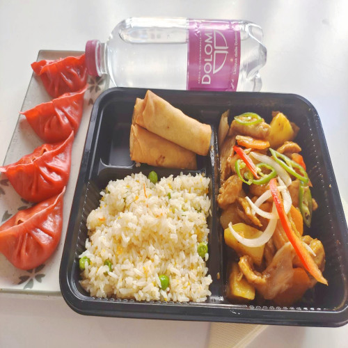 Menù 2A Pollo saltato al pepe nero