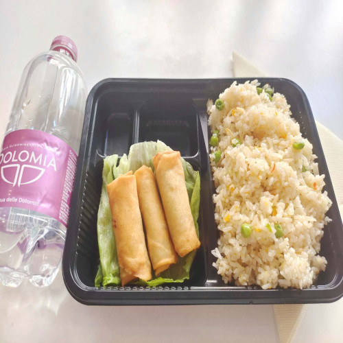 Menù 10A Riso cantonese uova e verdure